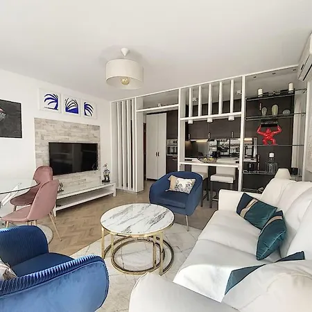 Apartment Style Architecte Proche De La Cannes